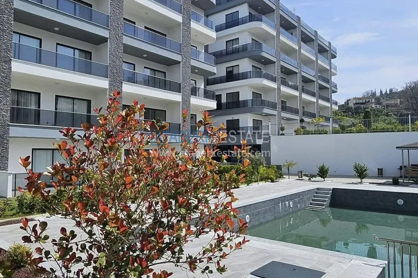 Dwupoziomowy penthouse 3+1 w Kargicak - z panoramicznym widokiem i designerską przebudową  6 
