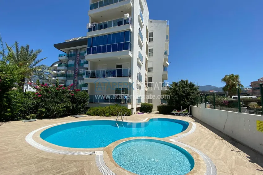 Apartament 1+1 w Alanyi, Oba — pod klucz z przeszklonym balkonem, blisko morza  1 