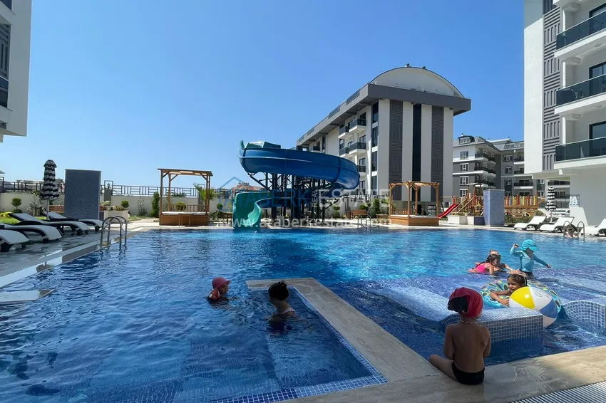 Duplex 2+1 w Alanya, Oba — dwupoziomowy penthouse z meblami, otwarty widok na góry 8 