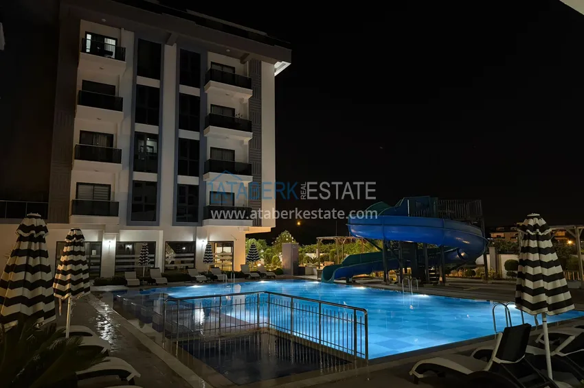 Duplex 2+1 w Alanya, Oba — dwupoziomowy penthouse z meblami, otwarty widok na góry 9 