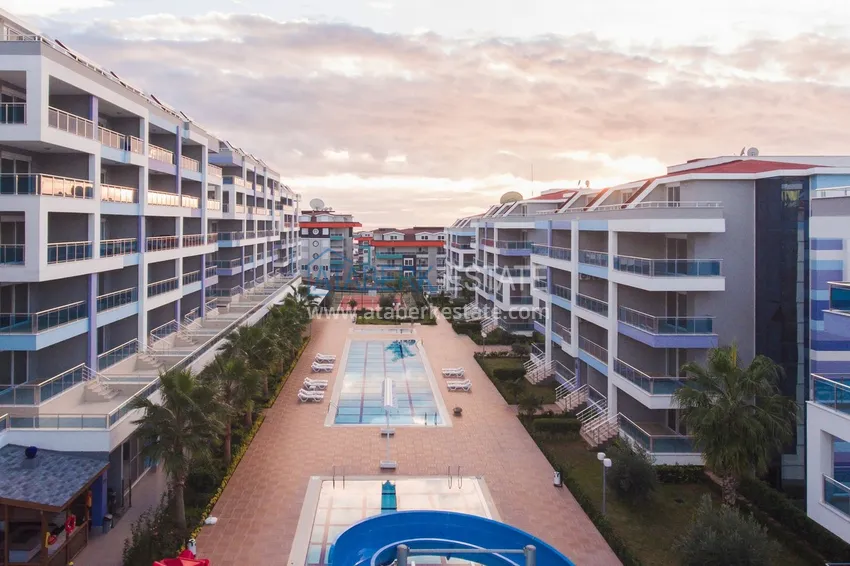 Apartament dwupoziomowy 3+1 z tarasem 80 m2 i prywatną sauną — Alanya, dzielnica Kestel, 300 m od morza  10 