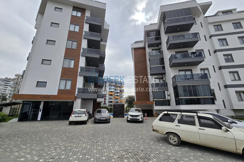 Duplex ogrodowy 2+1 w Tosmur z dokładnym wykończeniem  4 