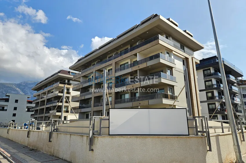 Apartament 1+1 w Kestel 200 metrów od morza - z widokiem na morze i góry  13 