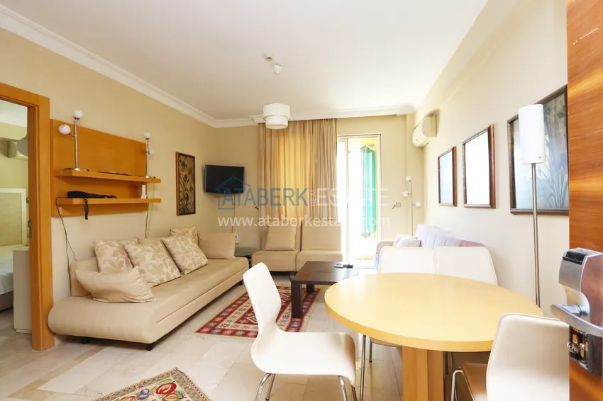 Kupuj  Apartament 1+1 w słynnym stylu kurortu - w pełni umeblowane w Mahmutlar 2 