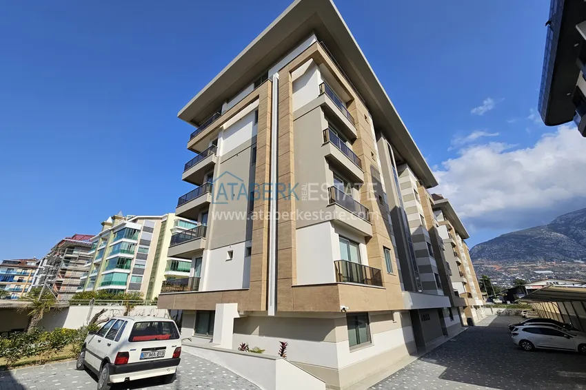 Apartament 1+1 w Kestel 200 metrów od morza - z widokiem na morze i góry  9 