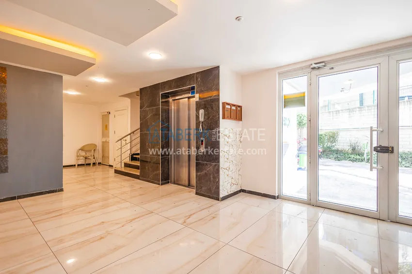 Jednopoziomowy apartament 3+1 z meblami w centrum Alanyi, Hasbahce — nieruchomość na pozwolenie na pobyt i obywatelstwo  12 