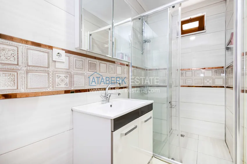 Kupuj  Jednopoziomowy apartament 3+1 z meblami w centrum Alanyi, Hasbahce — nieruchomość na pozwolenie na pobyt i obywatelstwo  13 