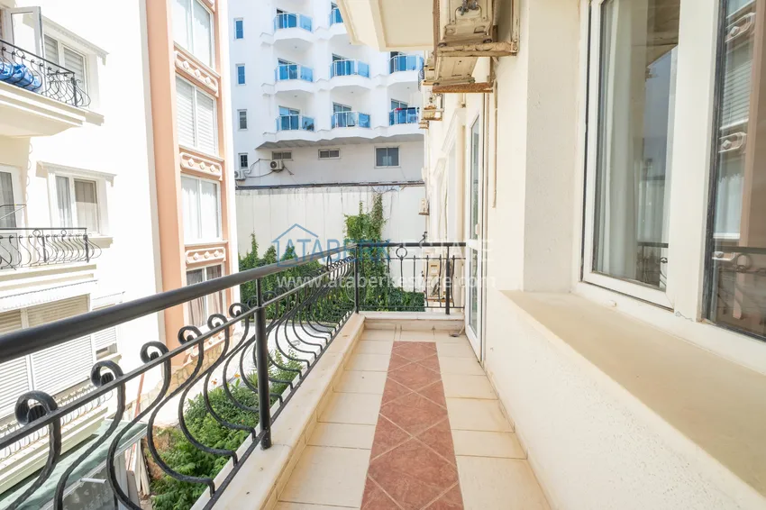 Kupuj  Apartament 2+1 w Tosmur z oddzielną kuchnią 200 m od morza — nieruchomość na zezwolenie na pobyt w Alanyi 17 