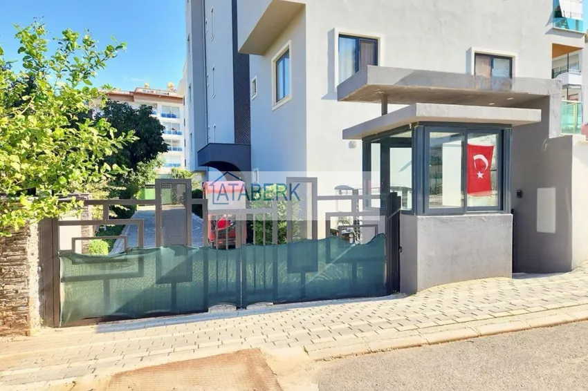 Dwupoziomowy penthouse 2+1 z meblami w Alanyi, dzielnica Oba  4 