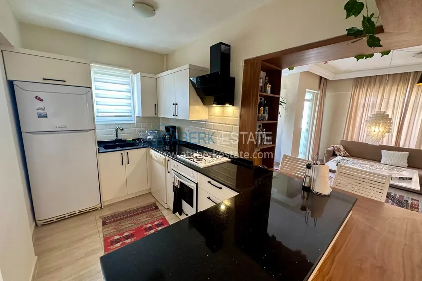 Kupuj  Duplex 4+1 w centrum Alanyi, plaża Kleopatra - nieruchomość nadaje się do uzyskania zezwolenia na pobyt 4 