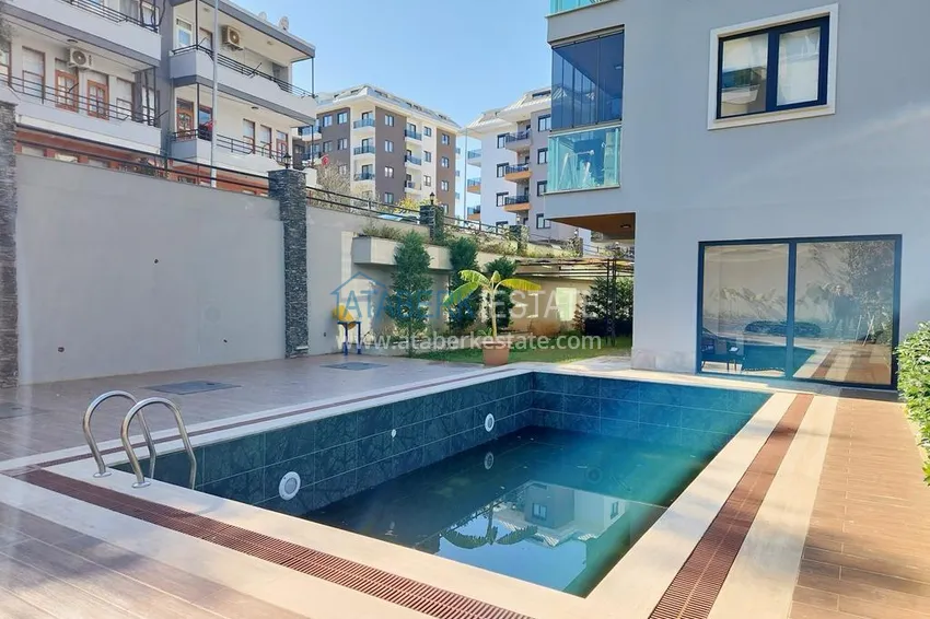 Dwupoziomowy penthouse 2+1 z meblami w Alanyi, dzielnica Oba  6 