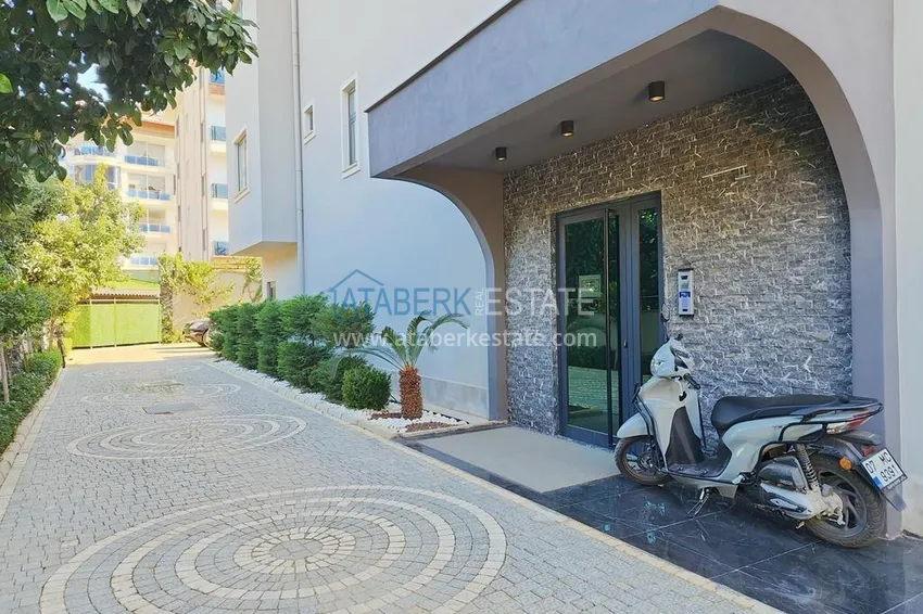Dwupoziomowy penthouse 2+1 z meblami w Alanyi, dzielnica Oba  8 