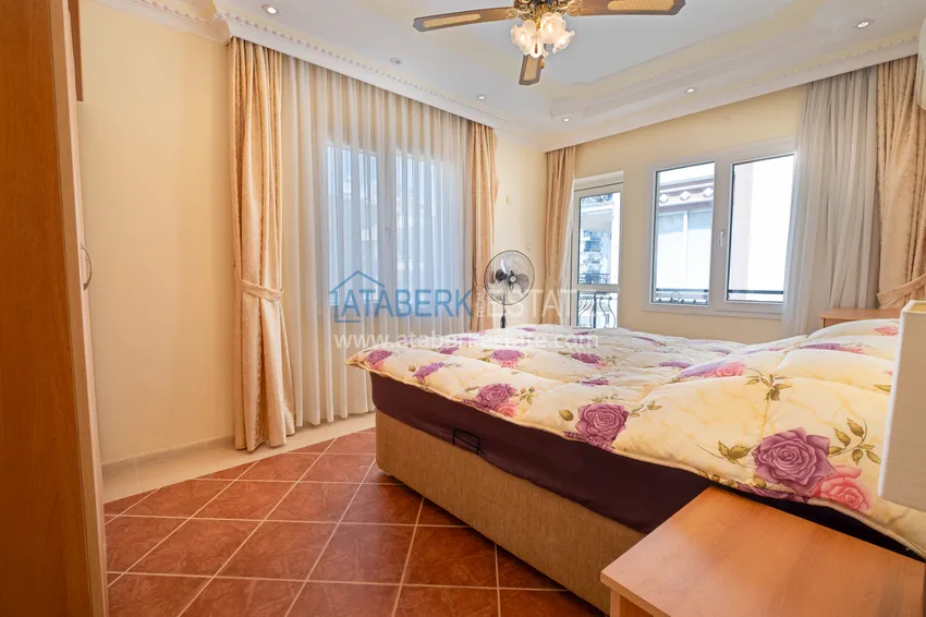 Kupuj  Apartament 2+1 w Tosmur z oddzielną kuchnią 200 m od morza — nieruchomość na zezwolenie na pobyt w Alanyi 8 