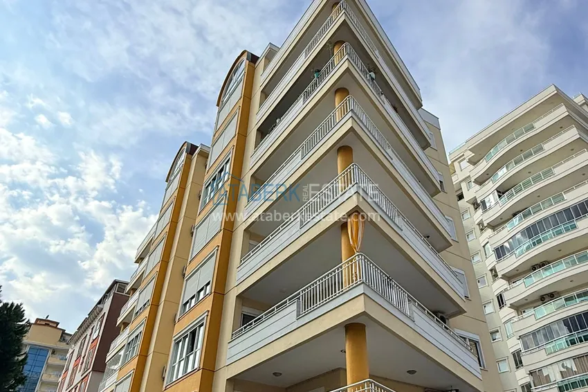 Apartament 3+1 blisko morza w Alanya, Mahmutlar — liniowy, umeblowany 3 