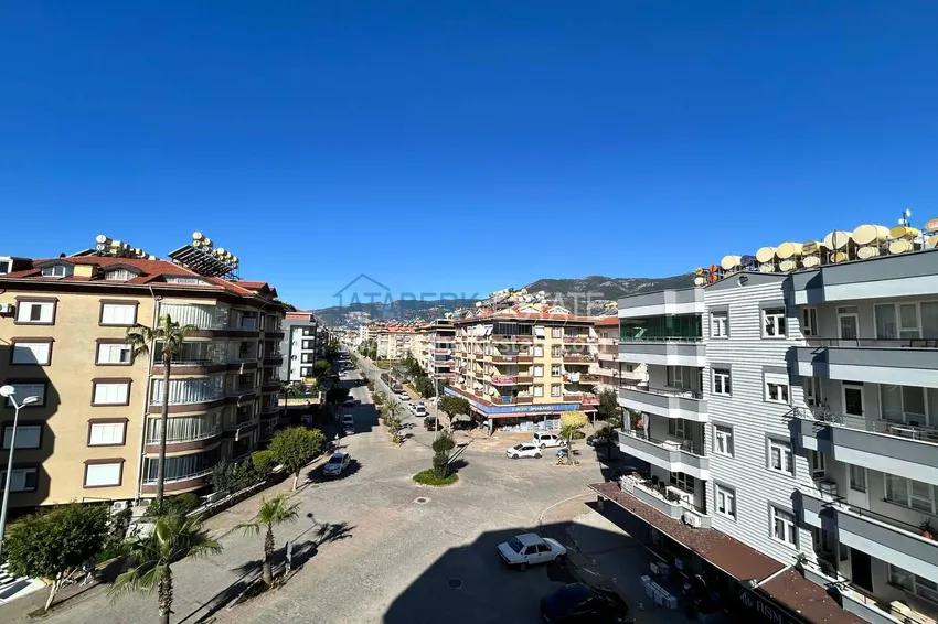 Kupuj Umeblowane mieszkanie 1+1 350 metrów od morza - Alanya, dzielnica Oba 15