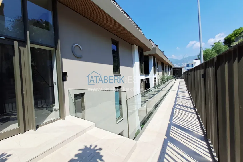 Apartamenty z panoramicznym widokiem od dewelopera w zabytkowym sercu Alanyi. Nieruchomość na zezwolenie na pobyt 49 