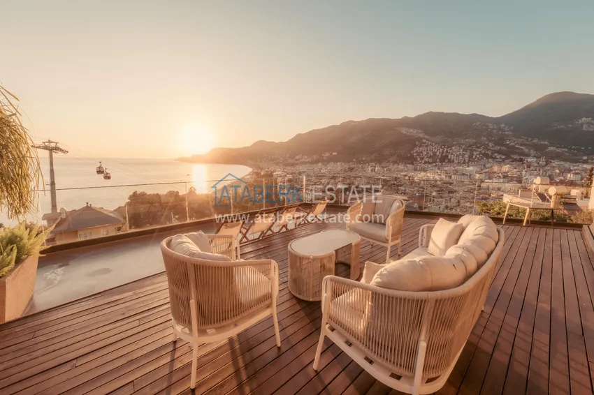 Apartamenty z panoramicznym widokiem od dewelopera w zabytkowym sercu Alanyi. Nieruchomość na zezwolenie na pobyt 11 