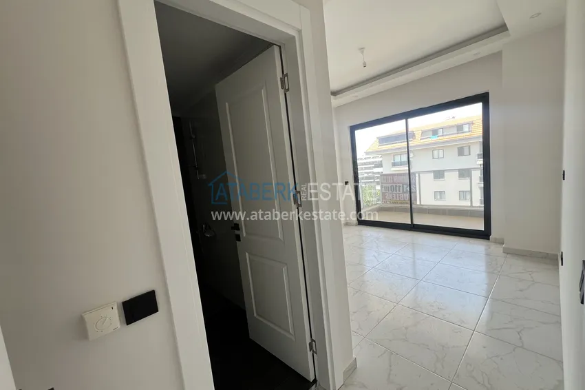 Kupuj  Duplex 2+1 w Kargicak, 250 metrów od plaży - dwupoziomowy penthouse z widokiem na morze 8 