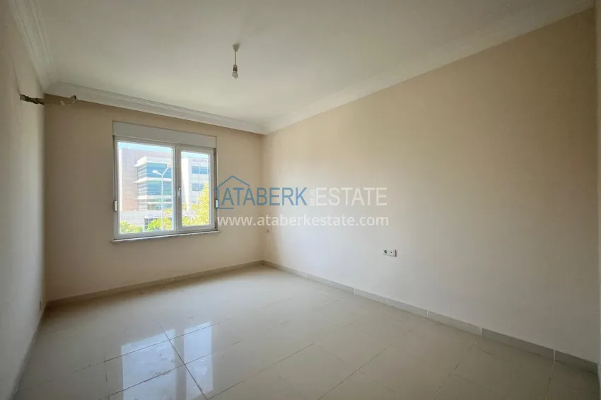 Kupuj  Apartament z dwiema sypialniami w Oba w komfortowym kompleksie 8 