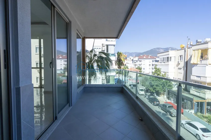 Kupuj  Apartament 3+1 w Oba — nieruchomość na zezwolenie na pobyt w Alanyi 15 