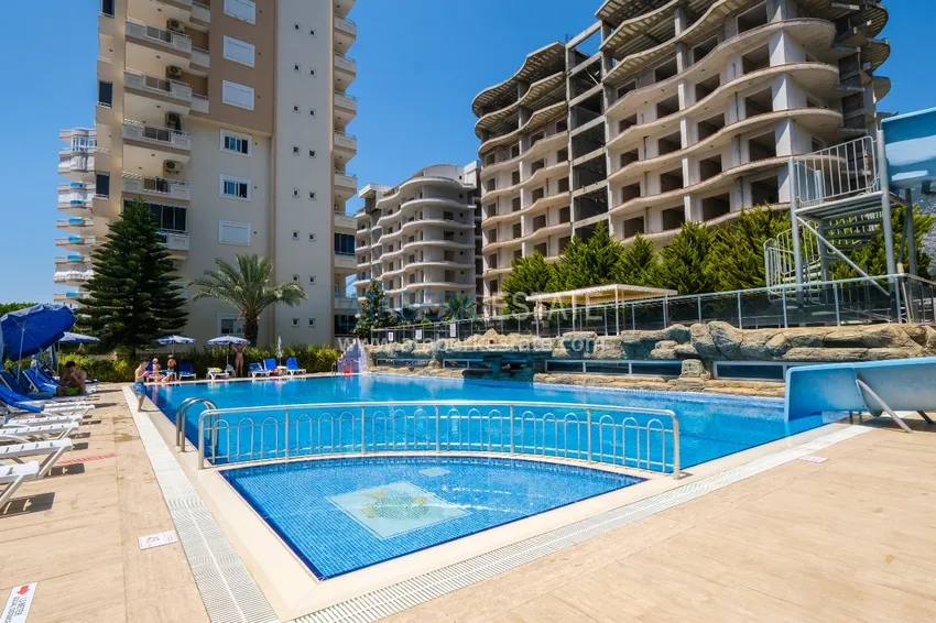 Umeblowany apartament z widokiem na góry w Mahmutlar 2 