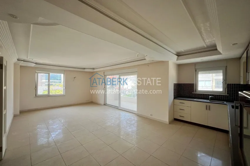 Kupuj  Apartament z dwiema sypialniami w Oba w komfortowym kompleksie 4 