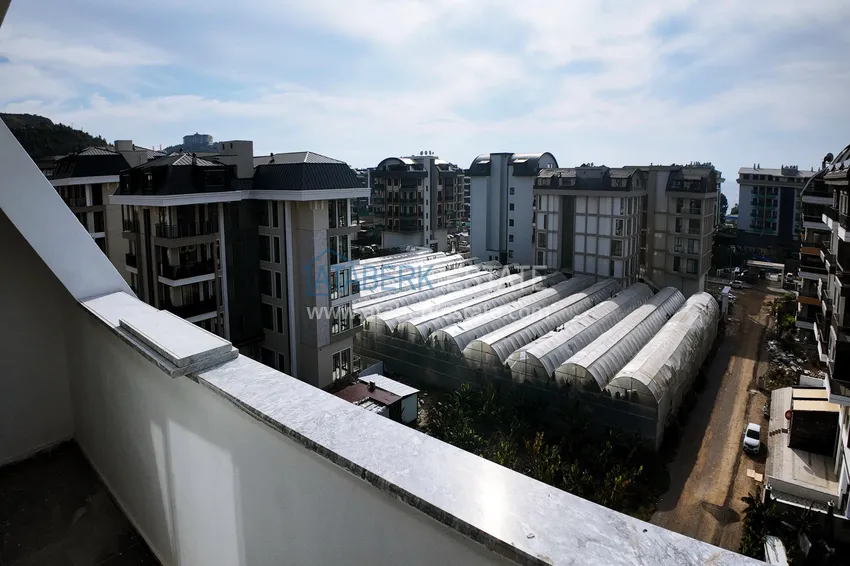 Kupuj  Kompleks butikowy w dzielnicy Alanya - Kargicak  12 
