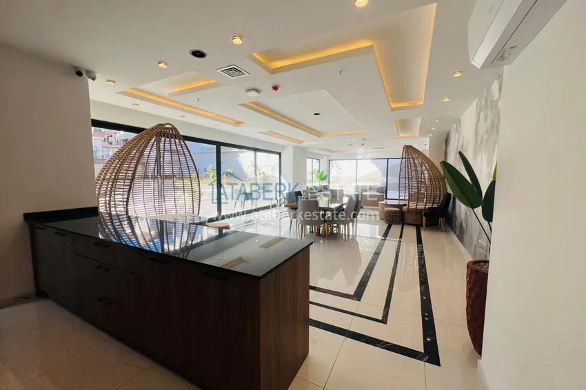 Apartament 2+1 od inwestora w kompleksie w budowie, centrum Alanyi — plaża Kleopatra 13 