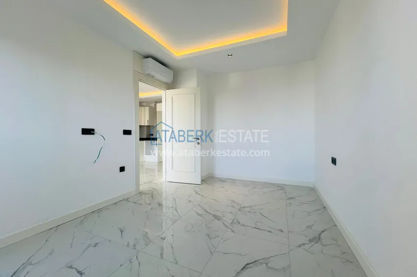 Kupuj  Apartament w centrum Alanyi od inwestora z widokiem na morze — Plaża Kleopatra 7 