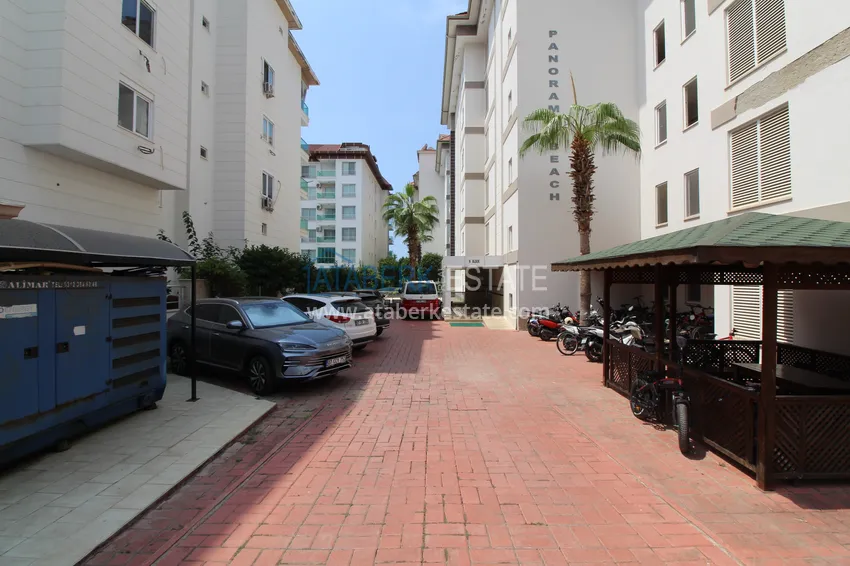 Mieszkanie 2+1 na pierwszej linii w Kestel - ogród duplex z meblami  13 
