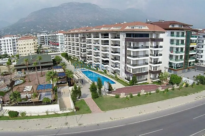 Mieszkanie 2+1 na pierwszej linii w Kestel - ogród duplex z meblami  2 