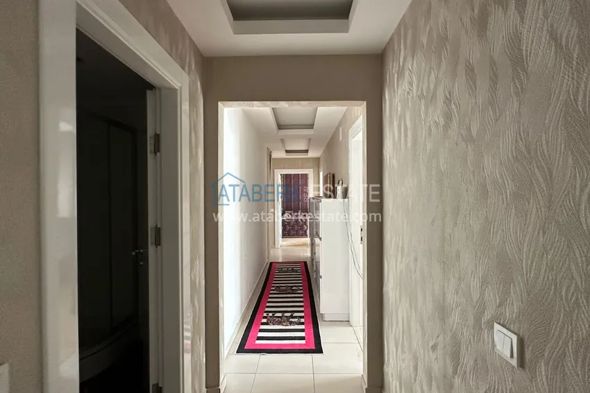 Kupuj  Apartament 3+1 na zezwolenie na pobyt w centrum Alanyi - Plaża Kleopatra 11 