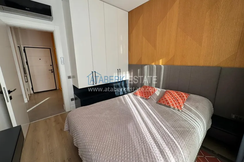 Kupuj  Apartament 1+1 w centrum Alanyi na zezwolenie na pobyt - luksusowa rezydencja 250 metrów od plaży Kleopatra 15 