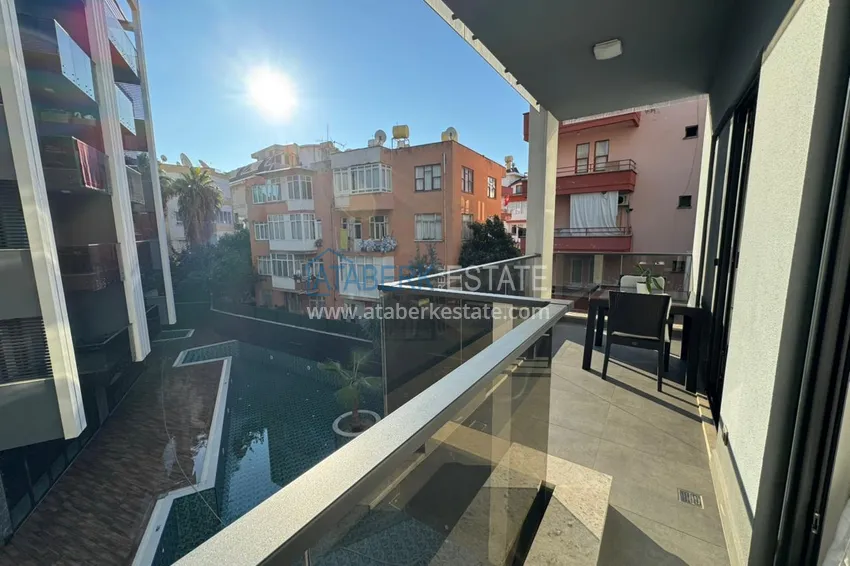 Kupuj  Apartament 1+1 w centrum Alanyi na zezwolenie na pobyt - luksusowa rezydencja 250 metrów od plaży Kleopatra 18 