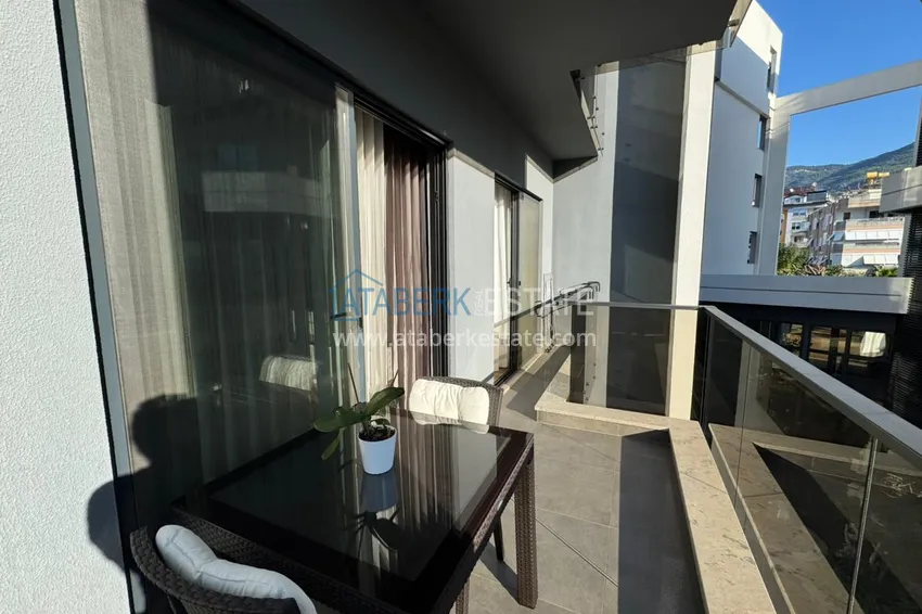Kupuj  Apartament 1+1 w centrum Alanyi na zezwolenie na pobyt - luksusowa rezydencja 250 metrów od plaży Kleopatra 19 