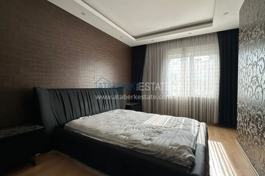 Kupuj  Apartament 3+1 na zezwolenie na pobyt w centrum Alanyi - Plaża Kleopatra 5 