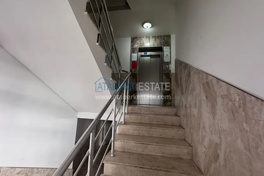 Apartament 3+1 na zezwolenie na pobyt w centrum Alanyi - Plaża Kleopatra 7 
