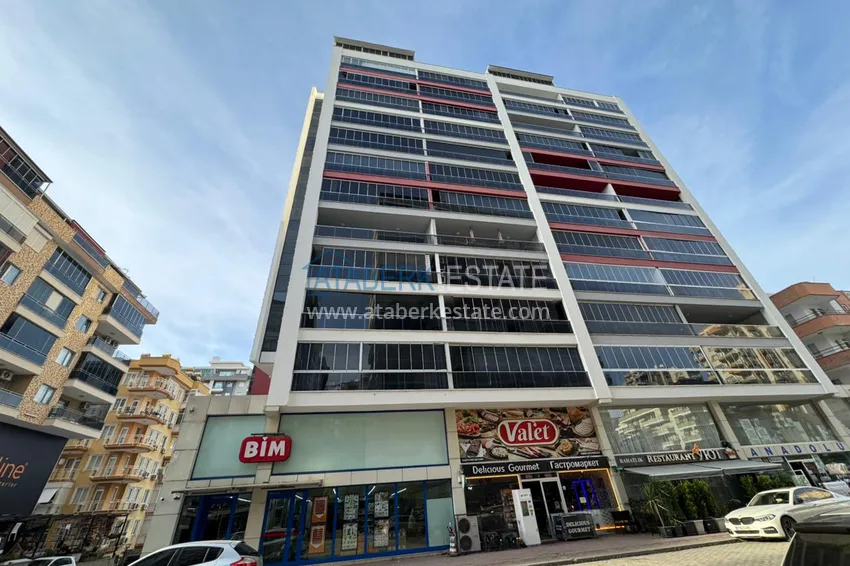 Jednopokojowe mieszkanie 83 m2 z meblami i przeszklonym balkonem w centrum Mahmutlar - bezpośrednio od właściciela 3 