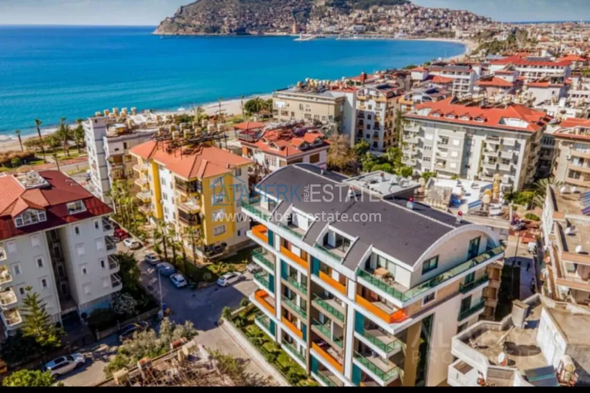 Apartament 3+1 w centrum Alanyi, plaża Keykubat - jednopoziomowy z meblami  1 