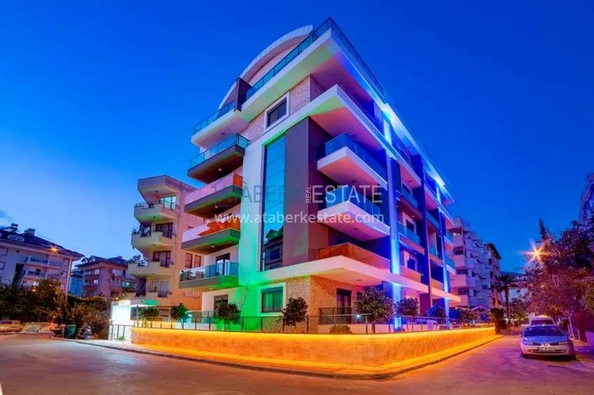Apartament 3+1 w centrum Alanyi, plaża Keykubat - jednopoziomowy z meblami  3 