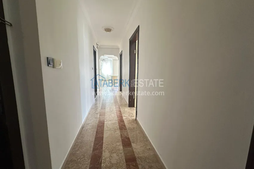 Kupuj  Apartament 3+1 w Mahmutlar niedaleko morza - ulica Atatürk 1 