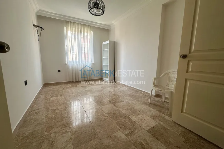 Kupuj  Apartament 3+1 w Mahmutlar niedaleko morza - ulica Atatürk 4 