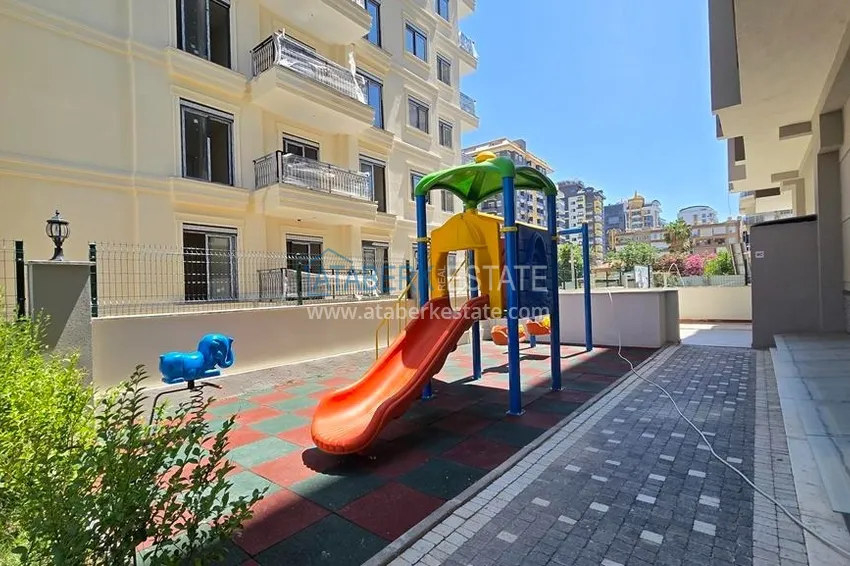 Apartamenty od dewelopera w Alanyi - nowoczesny kompleks mieszkalny w centrum Mahmutlar 9