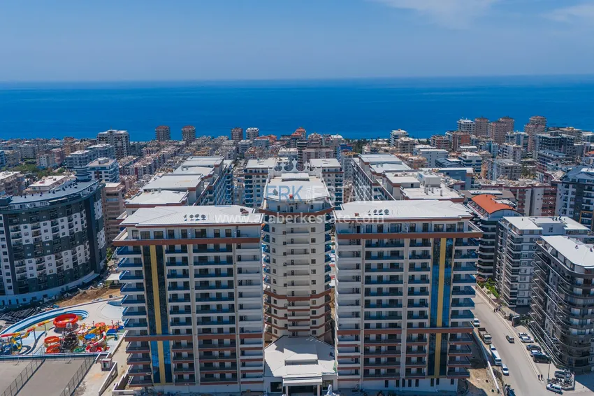 Elitarny dwupiętrowy penthouse 4+1 z widokiem na morze i fortecę - centrum Mahmutlar 3 