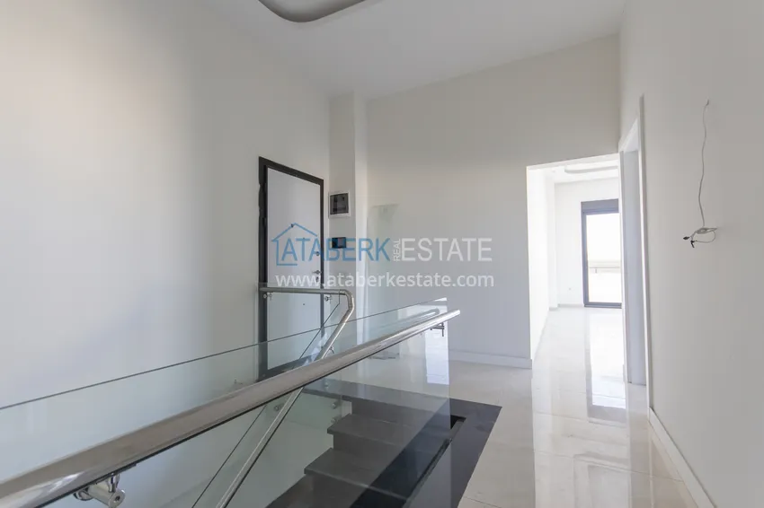 Kupuj  Elitarny dwupiętrowy penthouse 4+1 z widokiem na morze i fortecę - centrum Mahmutlar 3 