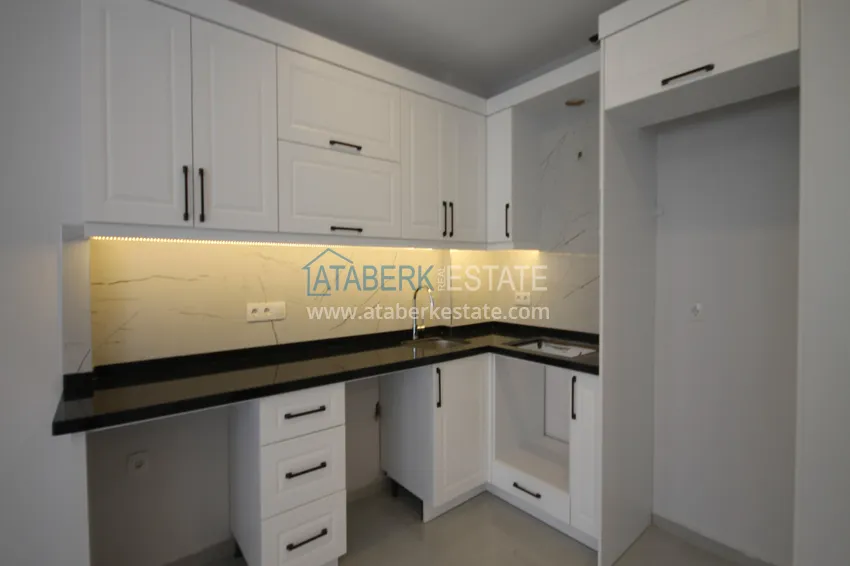 Kupuj  2+1 apartamenty w centrum dzielnicy Alanya - Kleopatra, 500 m od morza 4 