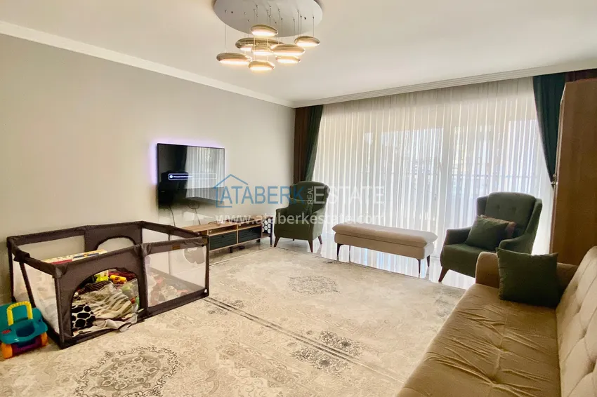 Kupuj  Apartament 2+1 z widokiem na morze w centrum Mahmutlar — meble, oddzielna kuchnia i przeszklony balkon 6 