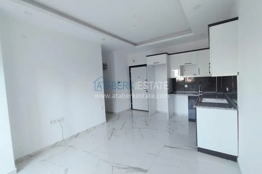 Kupuj  Apartament 1+1 od właściciela w Alanyi z pięknym wykończeniem — dzielnica Avsallar 2 