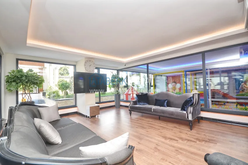 Apartament z jedną sypialnią w Mahmutlar, Sobotnia Dzielnica Targowa 11 