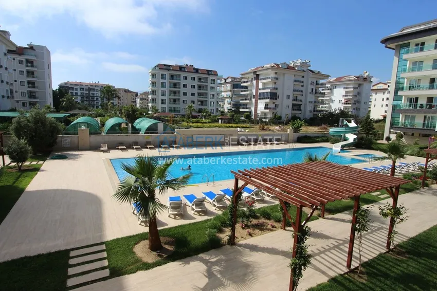 Apartament 1+1 z meblami i widokiem na morze - dzielnica Kestel, pierwsze wybrzeże  3 